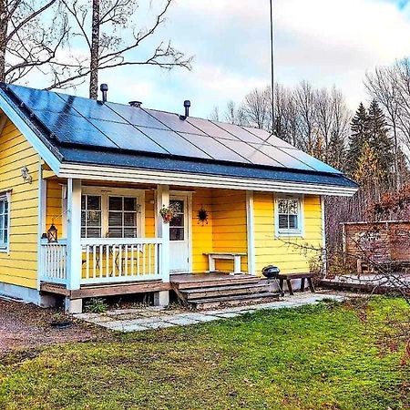 Pikku Torppa Cottage كوتكا المظهر الخارجي الصورة